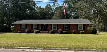 724 South Elm Street, Jesup