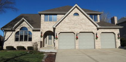 351 Galway Court, Bloomingdale