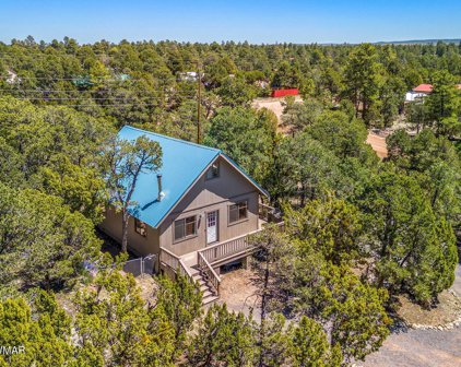 3515 Pine Rim, Overgaard