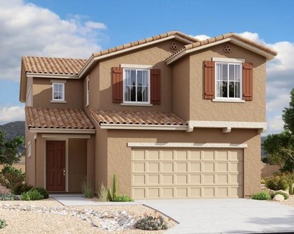 682 W Calle Espadero, Sahuarita