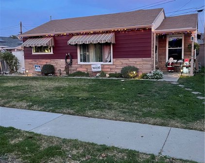 11812 Crossdale Avenue, Norwalk