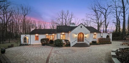 1322 Dulaney Valley Rd, Towson