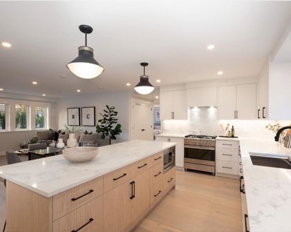 6908 Ross Street, Vancouver