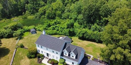 8 Cataumet Ln, West Springfield
