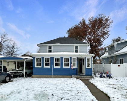 809 3rd Avenue W, Williston