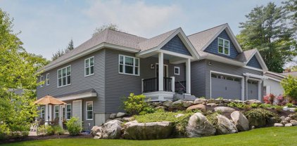 39 Thayer Pond Road, Concord