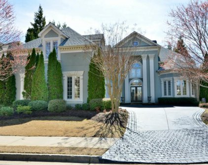 8000 Greatwood Hollow, Alpharetta