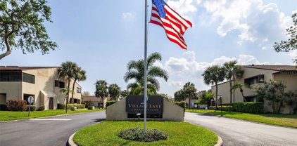 885 N Village Drive N Unit 201, St Petersburg