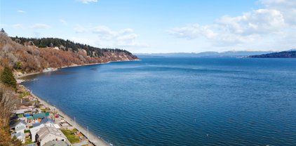 8003 Possession Beach Walk, Clinton