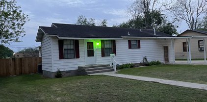 512 Mitchell Ave, Schertz
