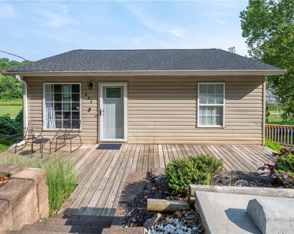 255 Bond Street, Winston Salem