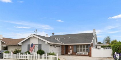 985 Begonia Avenue, Costa Mesa