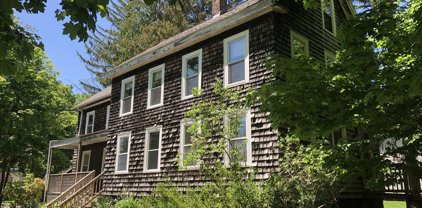 183-185 Alden St, Ashland