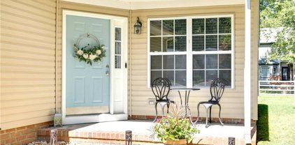 76 Meredith Way, Newport News Midtown West