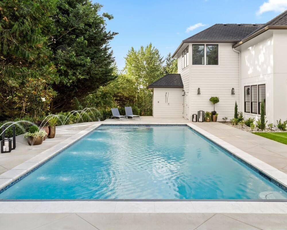 Indiana Homes with a Pool Real Estate
