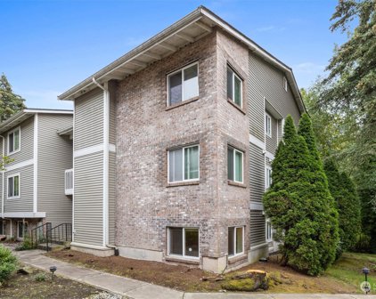 4519 125th Avenue SE Unit #A104, Bellevue