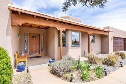 10 Carlito Road, Santa Fe