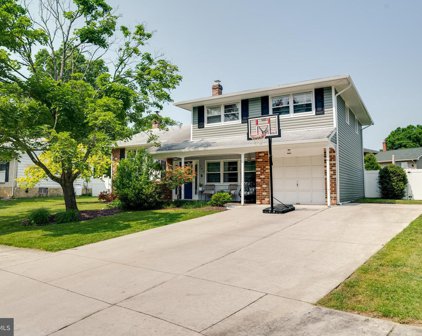140 Autumn Horseshoe, Newark