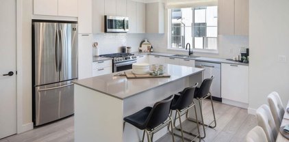 488 Furness Street Unit 140, New Westminster