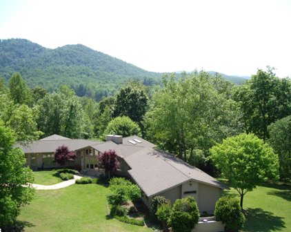 2876 Table Rock Road, Pickens