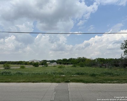 927 W Baetz Blvd, San Antonio