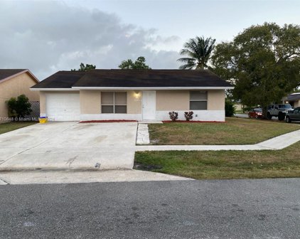 6149 Blue Grass Cir, Lake Worth