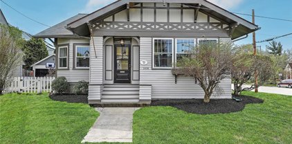 1414 Narragansett  Boulevard, Cranston