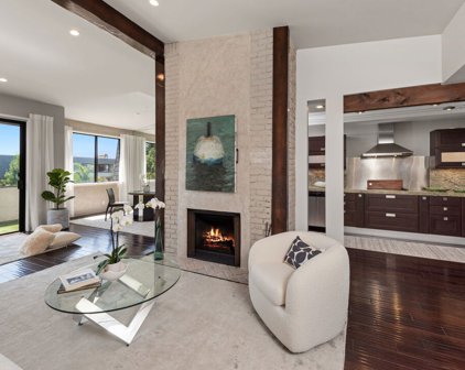 306  Bora Bora Way Unit 306, Marina Del Rey