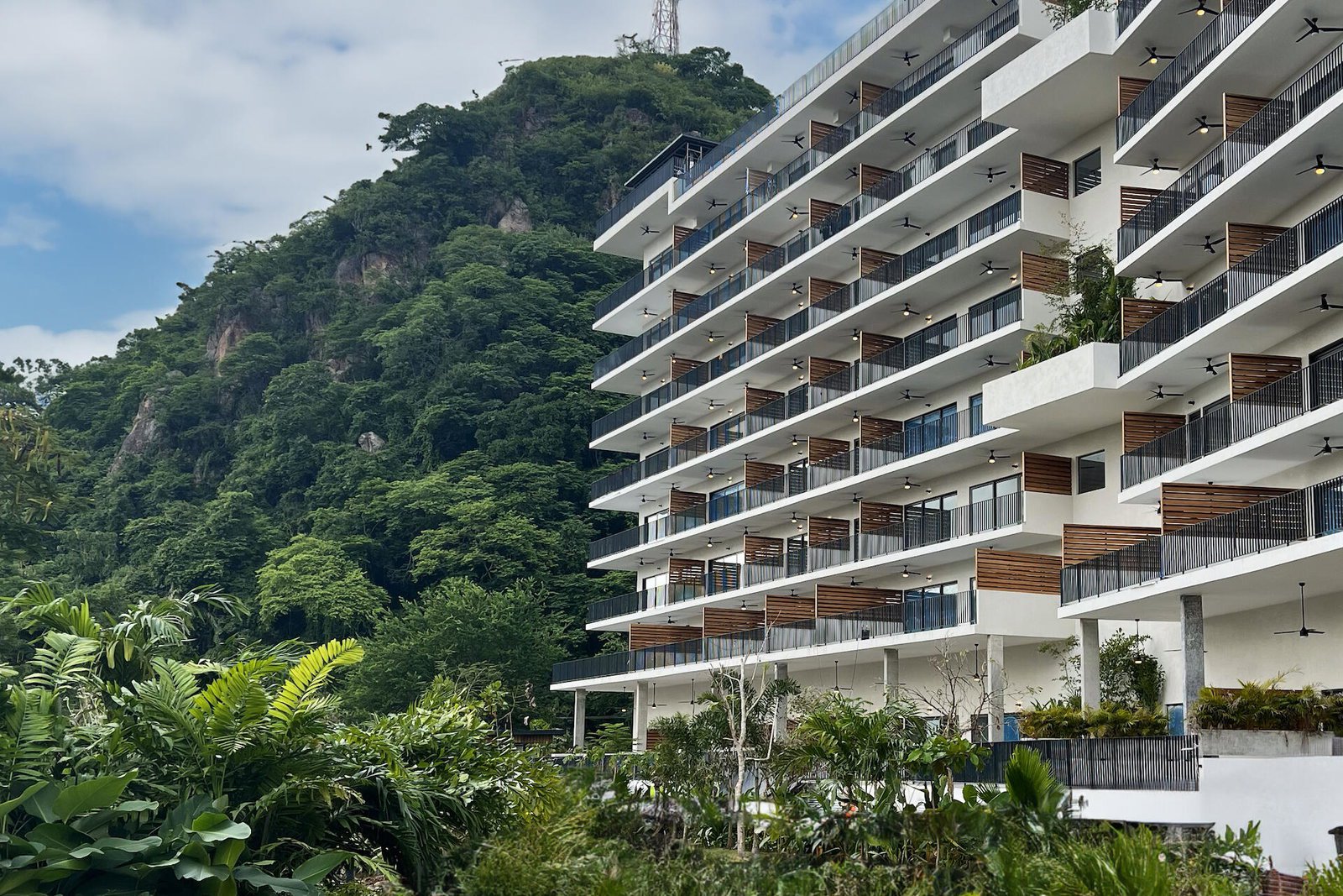 70 Prol Invierno Unit 104, Puerto Vallarta, JALISCO N/A — El Caloso