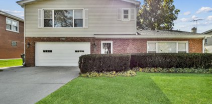 303-305 E Valley Lane, Arlington Heights