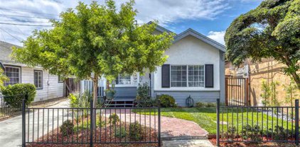 360 Elm St, Brentwood