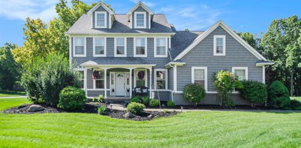 3161 Applewood, Fenton