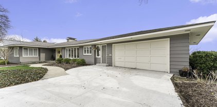 801 Ruddiman Drive, Muskegon