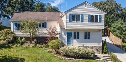 121 Reservoir St, Needham