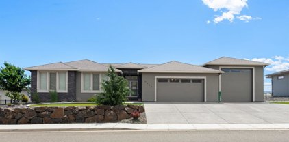 6955 W 23rd Ave., Kennewick
