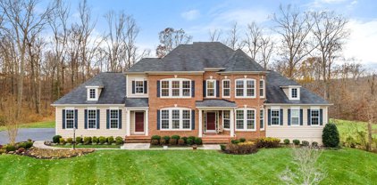 3704 Hall Manor Ln, Haymarket