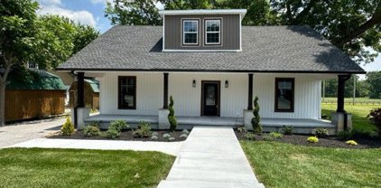 10267 Viola Rd, Morrison