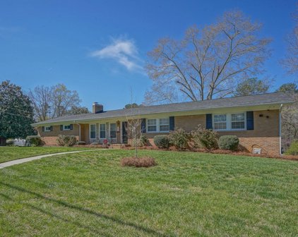 496 Crestside Se Drive Unit #9, Concord