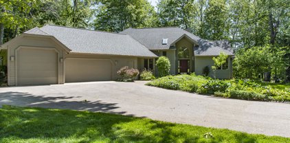 2940 Redbud Trail, Kalamazoo