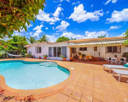 2935 N Bay Rd, Miami Beach