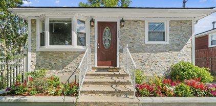 211 Arlington Place, Staten Island