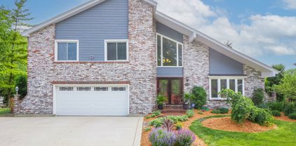 6508 Fernwood Drive, Lisle