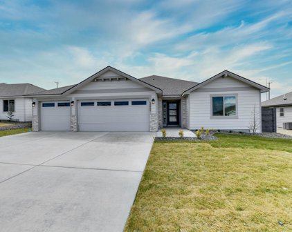 10602 Chinook Dr, Pasco