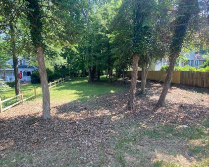 10228 Sager Ave, Fairfax