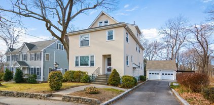 277 Brookline Street, Needham