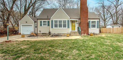 6721 Laurel Avenue, Raytown