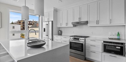 301 Border Unit 209, Boston