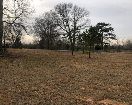 150 Livingston Road, Smithville