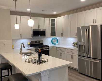 320 Middlesex Ave Unit D205, Medford