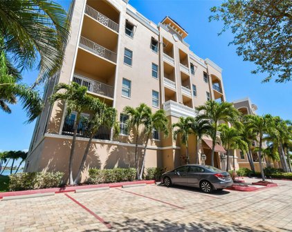 240 108th Avenue Unit 301, Treasure Island